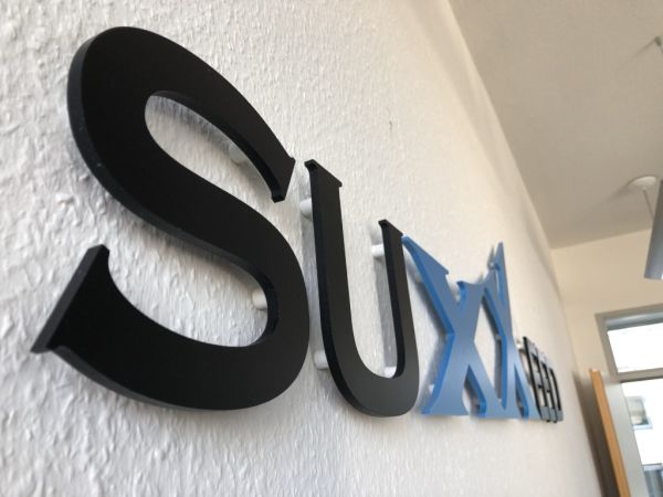 Logo Acryl Fräsbuchstaben